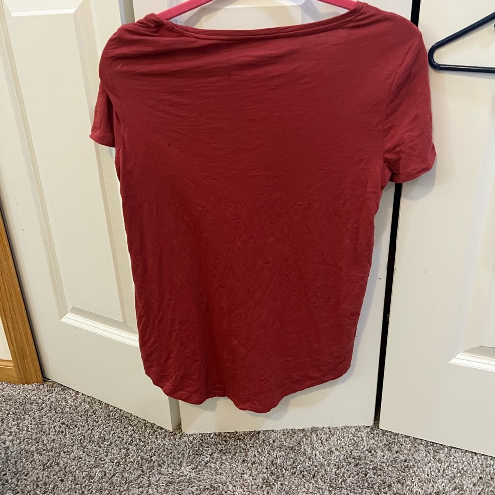 Joe fresh T-shirt. Size Small. Good Condition. $7.00.